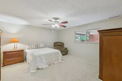 9414 Arborhill Drive, Dallas, TX 75243 - Photo 19