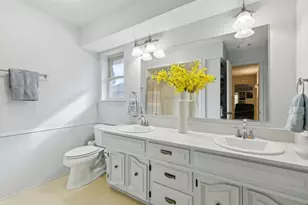 9414 Arborhill Dr, Dallas, TX 75243 - Photo 17