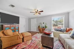 108 Heard St, McKinney, TX 75069 - Photo 5