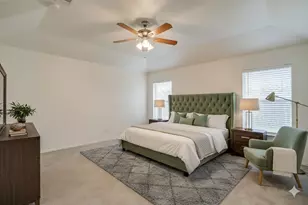 701 Stonebrooke Dr, Burleson, TX 76028 - Photo 15