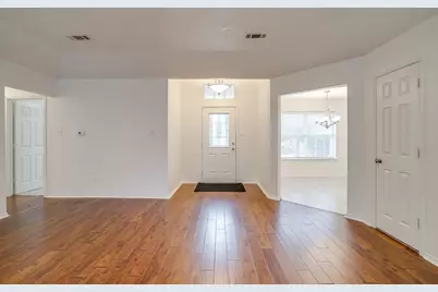 701 Stonebrooke Drive, Burleson, TX 76028 - Photo 5