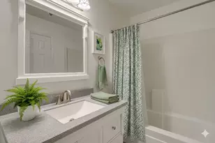 701 Stonebrooke Dr, Burleson, TX 76028 - Photo 27