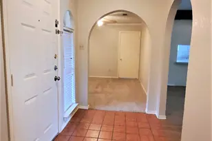 3633 Wedgworth Rd, Fort Worth, TX 76133 - Photo 3