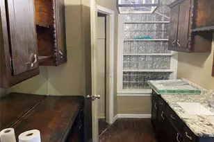 3701 Henry St, Greenville, TX 75401 - Photo 17