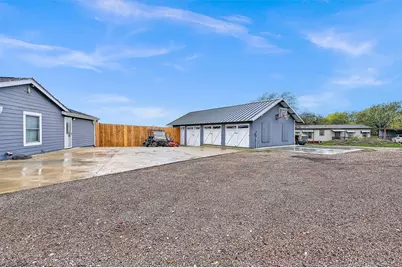 2212 W J Fred Smith Parkway, Celina, TX 75009 - Photo 27