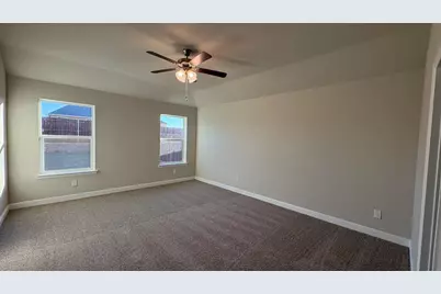 1161 Keystone Drive, Granbury, TX 76048 - Photo 9