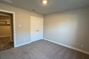 1161 Keystone Dr, Granbury, TX 76048 - Photo 13