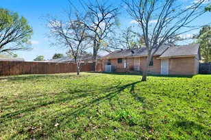 2729 Lockhart Ave, Dallas, TX 75228 - Photo 11