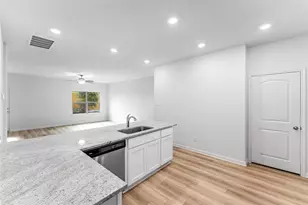 1301 Parker Dr, Princeton, TX 75407 - Photo 7