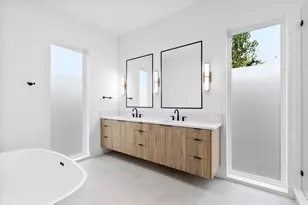 2814 Guymon St, Dallas, TX 75212 - Photo 13