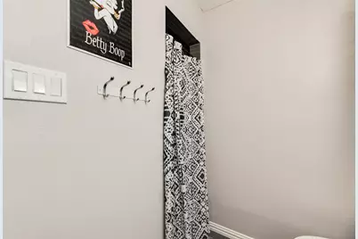 7510 Holly Hill Drive #111, Dallas, TX 75231 - Photo 21