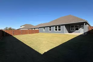 4237 Cornerstone Cir, Granbury, TX 76048 - Photo 29