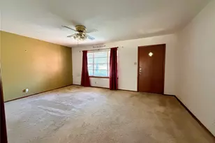 1611 N Alexander St, Sherman, TX 75092 - Photo 5