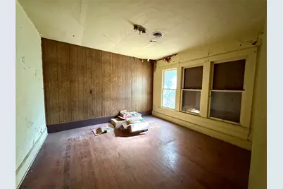 807 N Marable Street, West, TX 76691 - Photo 15