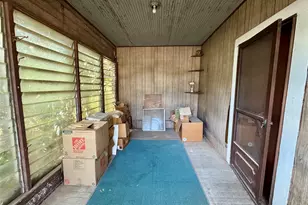 807 N Marable St, West, TX 76691 - Photo 19