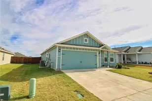 11740 Marcellus Wy, Justin, TX 76247 - Photo 3