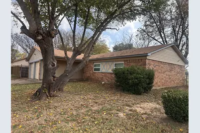 2812 Eddie Place, Fort Worth, TX 76140 - Photo 3