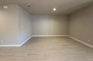 4243 Cornerstone Cir, Granbury, TX 76048 - Photo 5