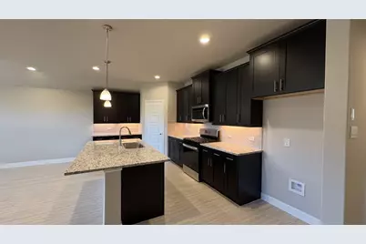 4243 Cornerstone Circle, Granbury, TX 76048 - Photo 3