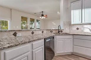 2129 Clubside Dr, Corinth, TX 76210 - Photo 13