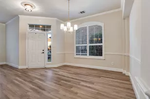 2129 Clubside Dr, Corinth, TX 76210 - Photo 5