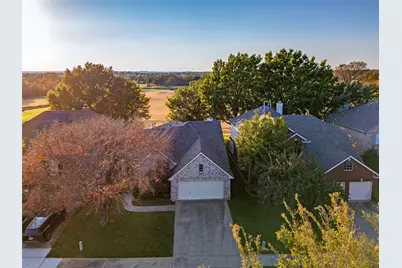 2129 Clubside Drive, Corinth, TX 76210 - Photo 33