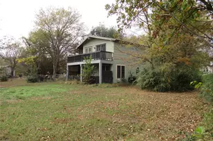 242 Club Park Ct, East Tawakoni, TX 75472 - Photo 11