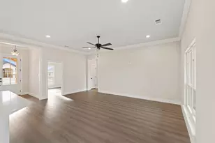 506 Limestone Cir, Mabank, TX 75147 - Photo 5