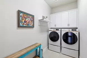 346 Hill Creek Ln, Grapevine, TX 76051 - Photo 17