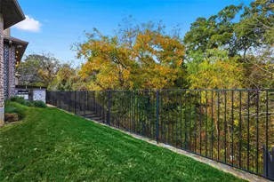 346 Hill Creek Ln, Grapevine, TX 76051 - Photo 39