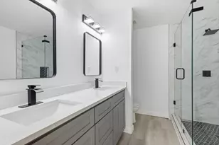 1711 E Waco Ave, Dallas, TX 75216 - Photo 9