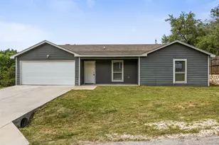 1816 Hidden Valley Rd, Granbury, TX 76049 - Photo 1