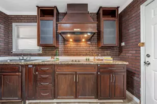 4505 Memorial Dr, Beverly Hills, TX 76711 - Photo 7