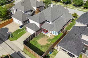 1025 Gentle Wind Ln, Frisco, TX 75036 - Photo 31