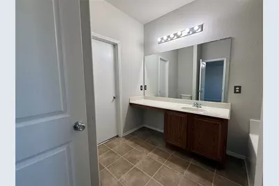 9884 Autumn Sage Drive, Fort Worth, TX 76108 - Photo 5