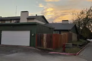 1402 S Carrier Pkwy, Grand Prairie, TX 75051 - Photo 25