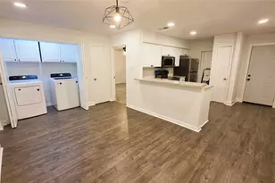 1402 S Carrier Pkwy, Grand Prairie, TX 75051 - Photo 7