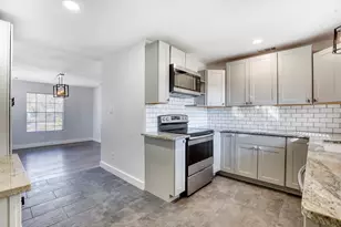 903 W 8th St, Bonham, TX 75418 - Photo 11