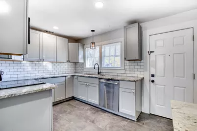 903 W 8th Street, Bonham, TX 75418 - Photo 7