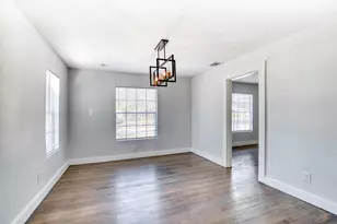 903 W 8th St, Bonham, TX 75418 - Photo 5