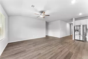 255 Sugarlands Dr, Greenville, TX 75402 - Photo 5