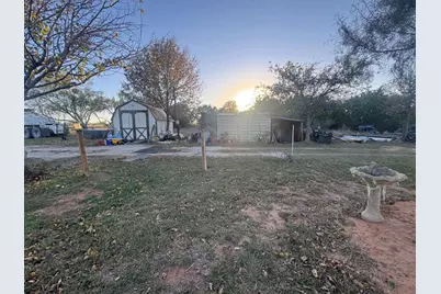 119 Theresa Drive, Graham, TX 76450 - Photo 11