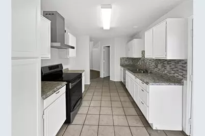 1726 Hillcrest Court, Balch Springs, TX 75180 - Photo 5