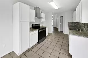 1726 Hillcrest Ct, Balch Springs, TX 75180 - Photo 15