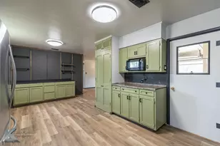 1025 Fannin St, Abilene, TX 79603 - Photo 7