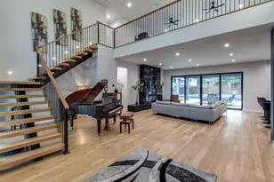 13693 Peyton Dr, Dallas, TX 75240 - Photo 3