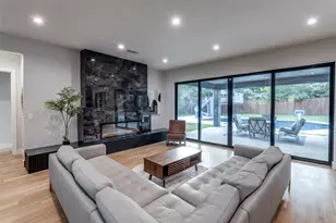 13693 Peyton Dr, Dallas, TX 75240 - Photo 1