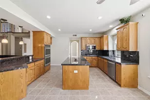 305 Wylie Creek Pl, DeSoto, TX 75115 - Photo 9