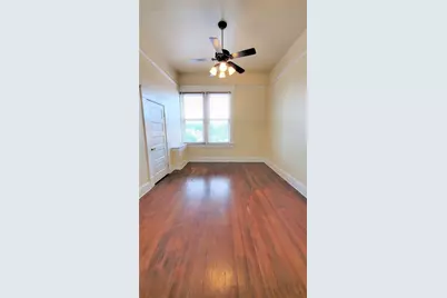 109 NW 20th Street #205, Fort Worth, TX 76164 - Photo 13