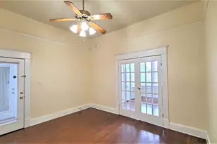 109 NW 20th St, Fort Worth, TX 76164 - Photo 11